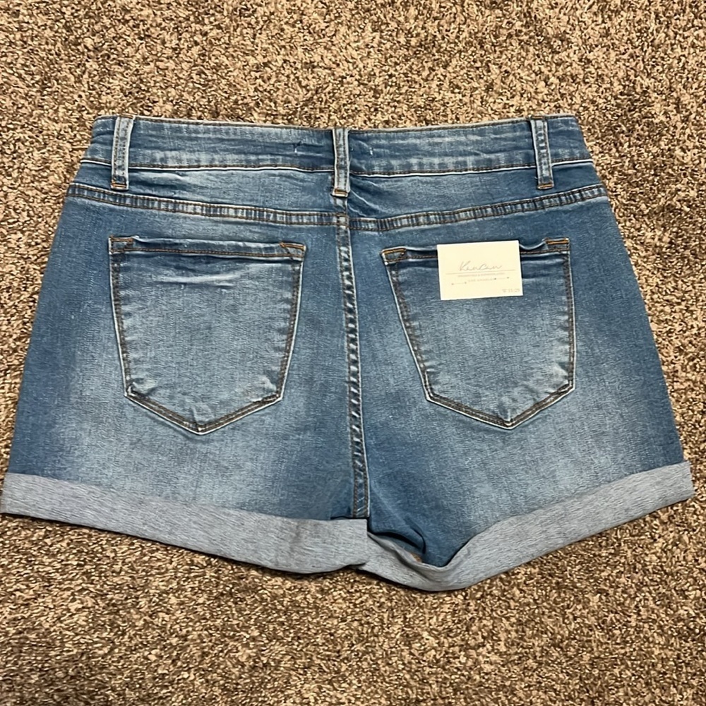 KanCan Jean shorts nwt - Picture 2 of 4